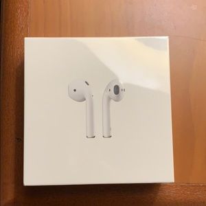 Apple AirPods Brand New Still in Packaging